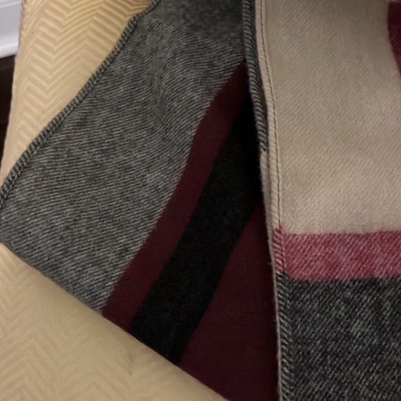 NWT Joules scarf - Picture 3 of 8